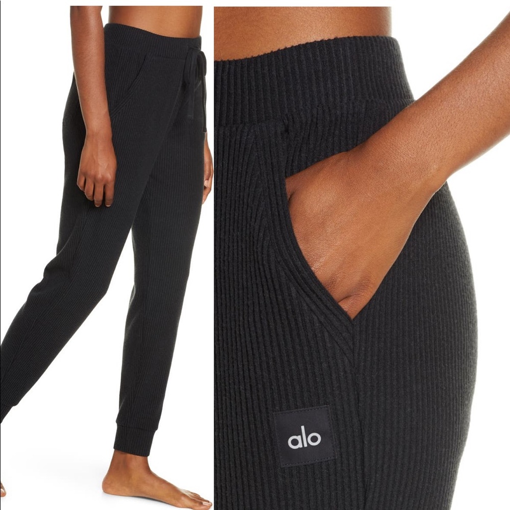 Alo muse ribbed high rise sweatpants